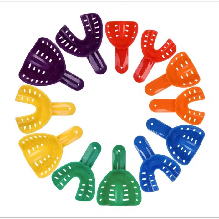 Відтискна ложка пластикова перфорована (12 шт.)